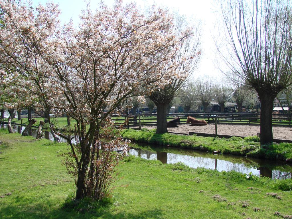 Bed&Brood De Straverdonk Graft Exterior photo